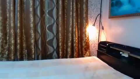 samm online show from November 18, 6:24 am