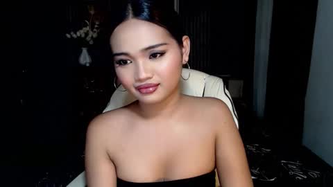 IG Lisa Avery Monroe online show from March 20, 3:18 am