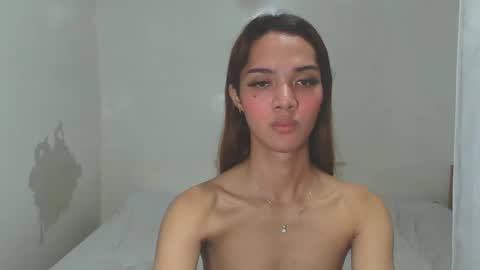 thea121698 online show from October 19, 3:15 pm
