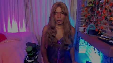 Goldie online show from February 18, 10:34 am