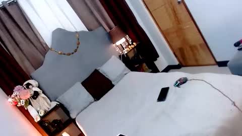 thegreatkelsey online show from September 15, 8:08 am