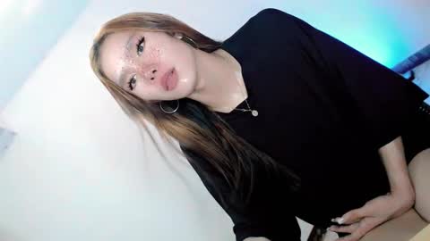 laisa online show from February 8, 10:07 am