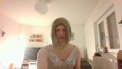 Chloe online show from February 21, 5:42 pm