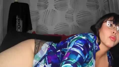 Tiffany online show from December 4, 2:47 am