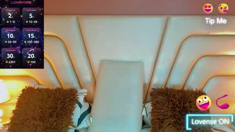 Snapshot of tifannysexy69 chatting on September 19, 12:11 pm Tifannysexy69 online show from September 19, 12:11 pm