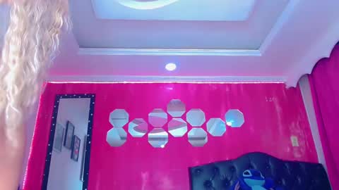 tiffanymackensyy69 online show from November 11, 6:48 am