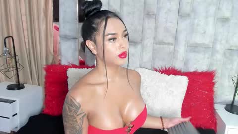 Tina noa online show from October 22, 11:56 am