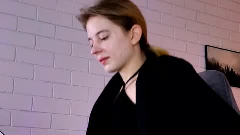 Tina Davil online show from February 3, 9:14 am