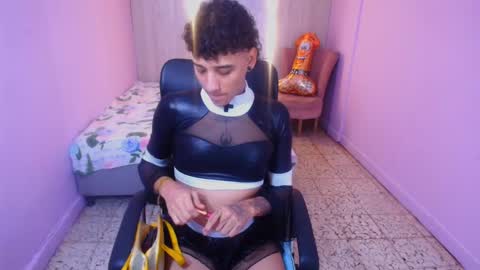 tommy_sweet1 online show from February 3, 3:20 am