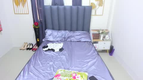 toptranshannah online show from March 27, 12:25 am