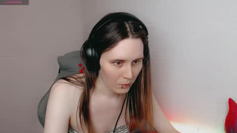 Tracy Next Stream Wed Thu 1800-2200 GMT 3 online show from December 27, 10:59 pm