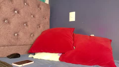 transgirlcol online show from January 12, 4:52 am