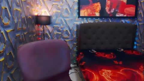 KYLIE BELLA  TS online show from December 21, 11:34 pm