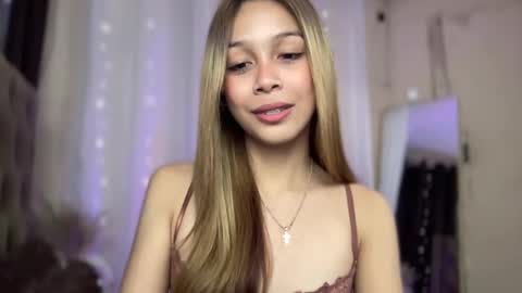 Triana online show from December 17, 8:10 pm