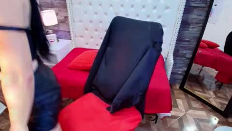 SOFIA online show from November 3, 11:04 pm