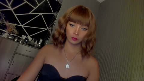 Ms Ella online show from February 2, 1:30 pm