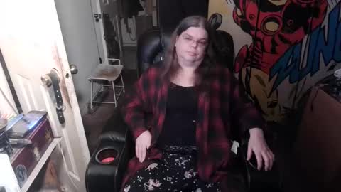 Anne online show from April 24, 12:30 pm