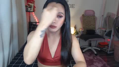 Snapshot of ts_jadexxx chatting on December 10, 11:00 pm Jade online show from December 10, 11:00 pm