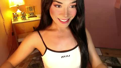 Snapshot of ts_romantika69 chatting on January 5, 2:04 am The Girl Named Romantika online show from January 5, 2:04 am