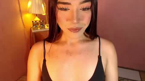 Snapshot of ts_romantika69 chatting on March 3, 6:24 am The Girl Named Romantika online show from March 3, 6:24 am