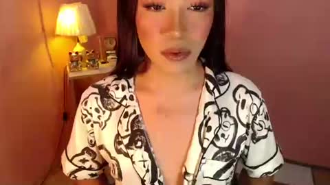 Snapshot of ts_romantika69 chatting on March 11, 8:52 am The Girl Named Romantika online show from March 11, 8:52 am