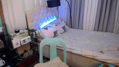 billie online show from December 8, 11:03 am