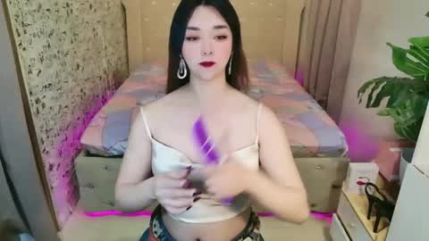 ts_yoshi_ online show from March 17, 11:23 am