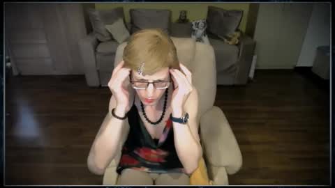 Clementine online show from March 8, 7:23 am