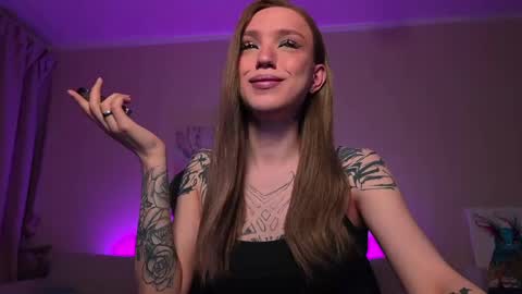 Maria 3 online show from April 3, 5:44 pm