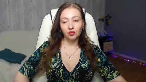 tyramories online show from October 24, 10:42 am