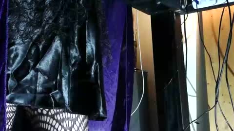 patricia online show from October 29, 9:35 pm