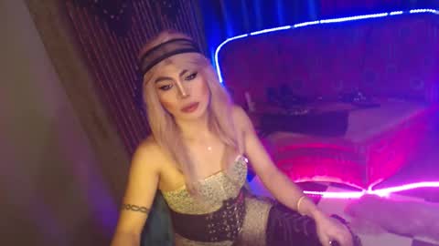 MISS ANNA online show from January 17, 12:57 pm