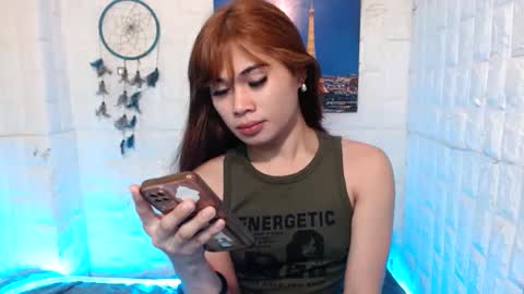 Snapshot of urasian_khalifa21 chatting on March 2, 5:09 pm Shirley online show from March 2, 5:09 pm