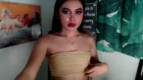 its me Molina online show from January 8, 3:39 pm