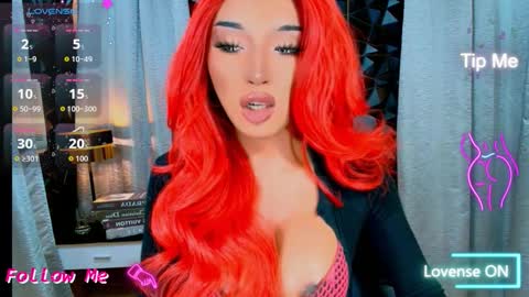 Snapshot of urgoddess_bella chatting on September 11, 11:18 am My bella 3 online show from September 11, 11:18 am