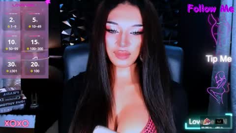 Snapshot of urgoddess_bella chatting on September 23, 11:26 am My bella 3 online show from September 23, 11:26 am