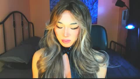 My bella 3 online show from November 19, 1:16 am