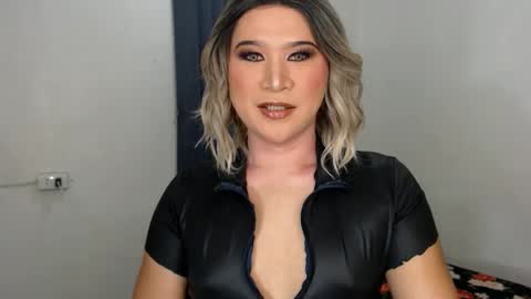 Zoe online show from January 6, 10:37 pm