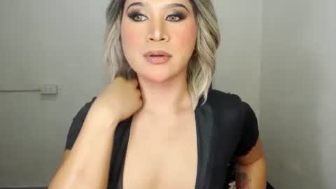 Zoe online show from February 21, 5:46 am