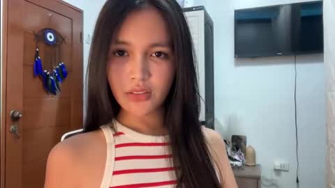 Amira online show from October 15, 2:33 am