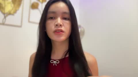 Amira online show from April 10, 2:18 am