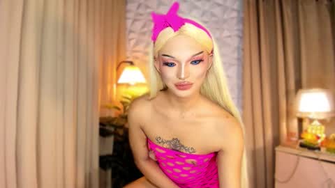 jhaii online show from September 8, 7:23 pm