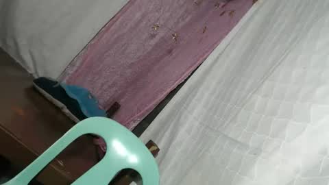 Ariana online show from April 11, 11:58 am