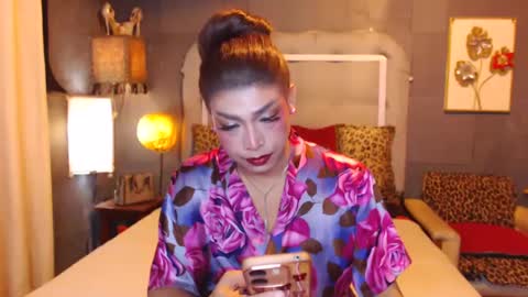 Shikura online show from December 23, 10:21 am