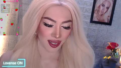 Amanda online show from November 17, 11:21 am