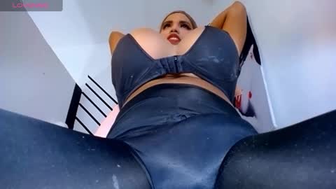 valentinabigcock23 online show from October 1, 12:39 pm