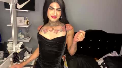 Valen online show from February 5, 2:11 pm