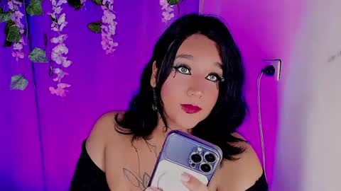 valeria_hernandez_19 online show from July 11, 8:41 am