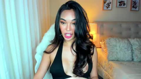 Snapshot of valeriadion chatting on December 14, 5:07 am Valeria online show from December 14, 5:07 am