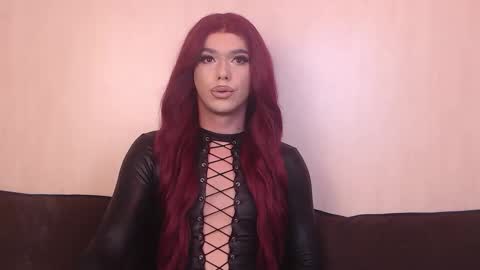 Snapshot of vanessaviperr chatting on September 11, 7:00 pm Vanessa online show from September 11, 7:00 pm
